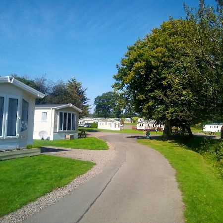 Campsie Glen Holiday Park Fintry ภายนอก รูปภาพ