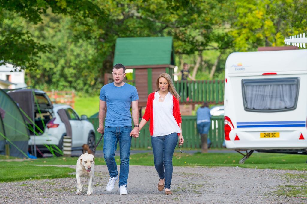 Campsie Glen Holiday Park Fintry ภายนอก รูปภาพ